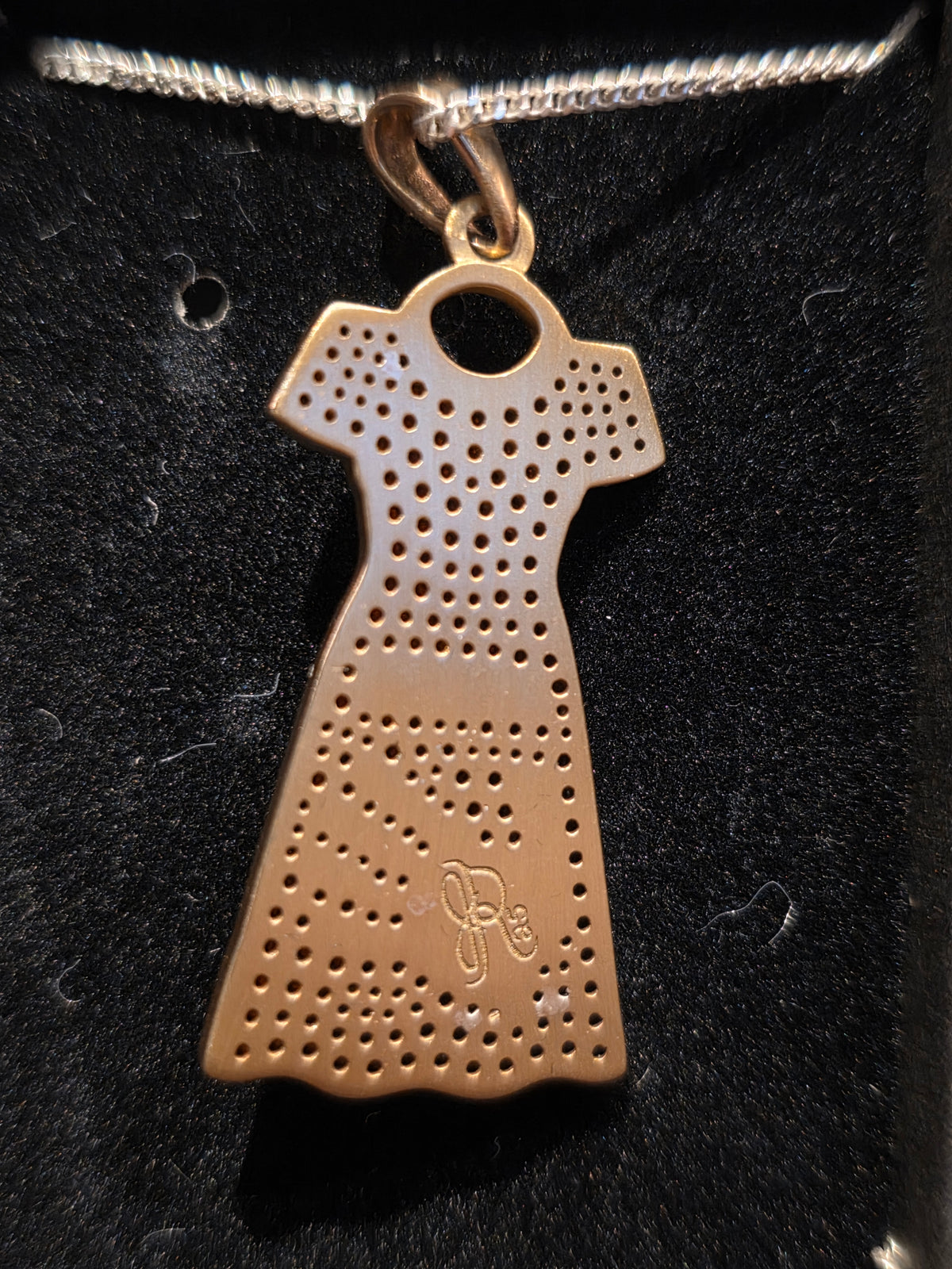 Voices of the Silenced – MMIW Brass Pendant
